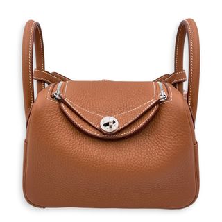 (Category: ) located in . Submitted by luxlexicon (Listing ID 1443990864, Image 1). Description: .