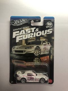 (Category: ) located in . Submitted by diecast_rock.173 (Listing ID 1443915484, Image 1). Description: .