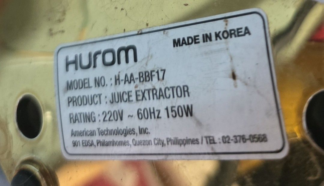 Hurom H-AA-BBF17 Juice Extractor (Category: Juicers, Blenders & Grinders) located in Manila. Submitted by vastlion_cbbc9b (Listing ID 1443963785, Image 2). Description: - Hurom Slow Juicer - Model: H-AA-BBF17 - Color: Black with Gold Trim - Origin: Made in Korea - Power: 220V, 60Hz, 150W - Ideal for making fresh juices at home - In good working condition - Selling because of underutilization.