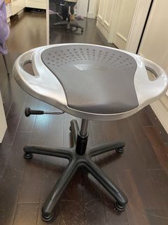 （分類：）位於 。 由 giginew 提交（商品編號 1444078384，圖片 1）。簡介： 。