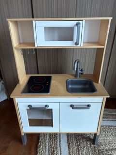 (Category: ) located in . Submitted by laicla22 (Listing ID 1443935463, Image 1). Description: .