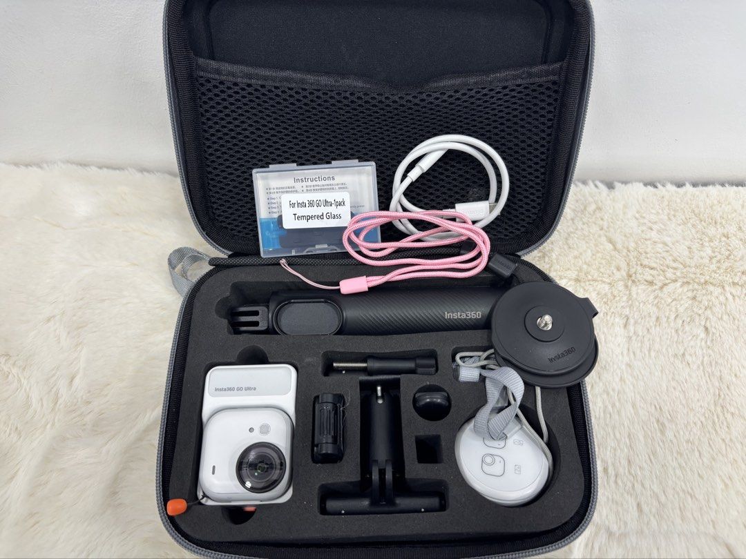 Insta360 GO Ultra bundle (Category: Video Cameras) located in Manila. Submitted by harlee070 (Listing ID 1444062246, Image 1). Description: Insta360 GO Ultra bundle for sale Price 25,000 slightly nego Inclusions ✅Insta360 GO Ultra Bundle ✅512gb SD ✅Tempered glass 📍San Juan City Pick up or meet up around Metro Manila Message me for more queries and faster transaction.
