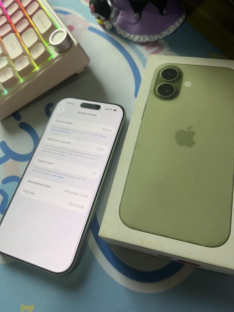 iphone 17 sage green 256gb 100 batt (Category: iPhone 17 Series) located in Manila. Submitted by gene0805 (Listing ID 1444067846, Image 3). Description: - iPhone 17 - Color: Sage Green - Storage: 256GB - Battery Health: 100% 21cc as of now - Condition: Excellent - Available for meetups in SM Marilao, Bulacan / Monumento / Valenzuela.