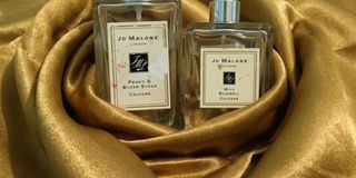 (Category: ) located in . Submitted by perfumesrus (Listing ID 1443994165, Image 1). Description: .