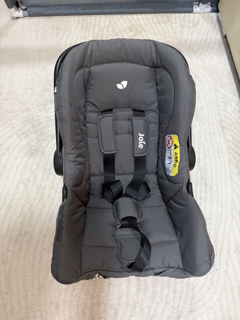 Joie Infant Car Seat (Category: Car Seats) located in Quezon City. Submitted by s.cl0set (Listing ID 1443948586, Image 2). Description: .