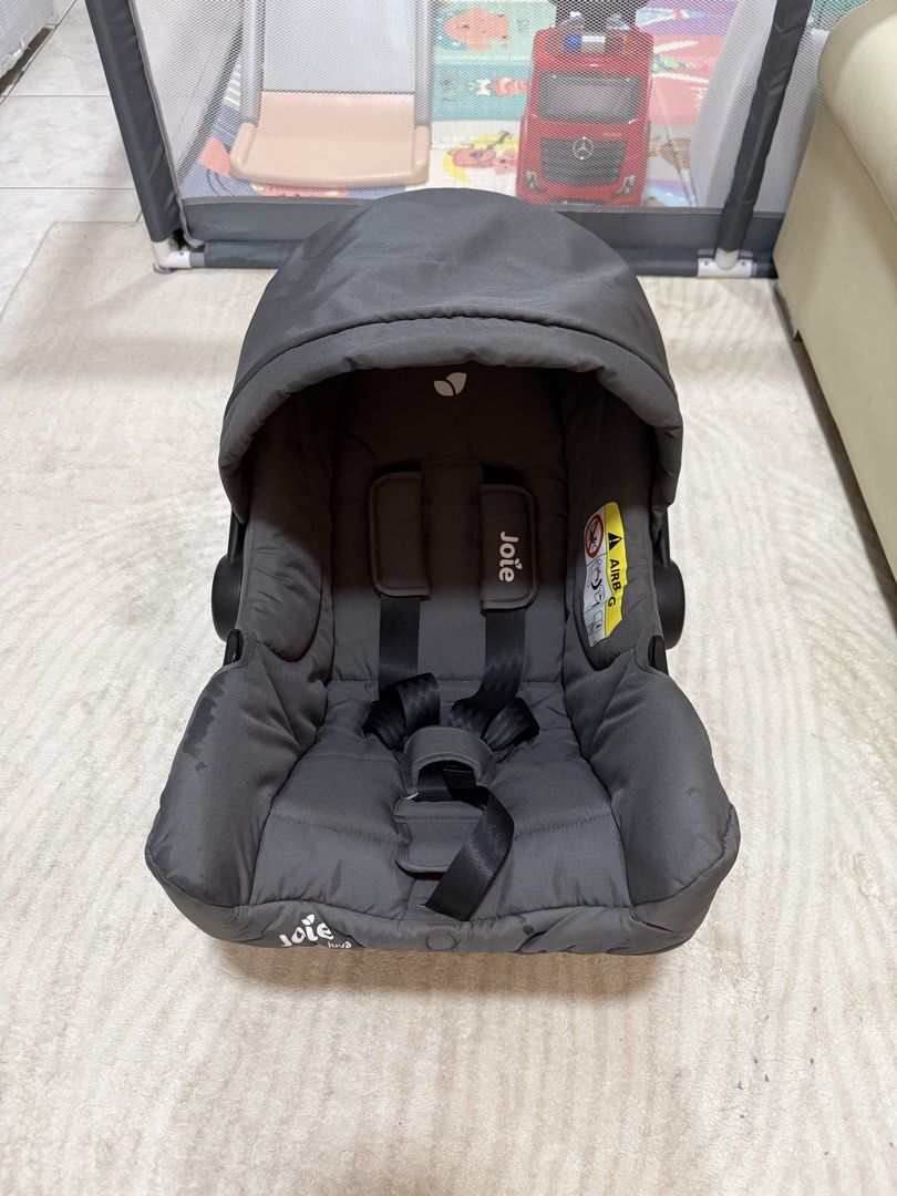 Joie Infant Car Seat (Category: Car Seats) located in Quezon City. Submitted by s.cl0set (Listing ID 1443948586, Image 1). Description: .