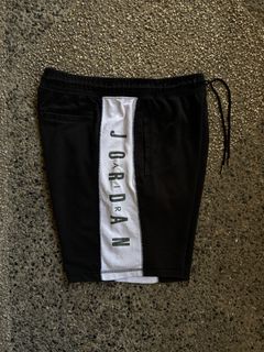 (Category: ) located in . Submitted by thrift_boi_karl (Listing ID 1443998077, Image 1). Description: .