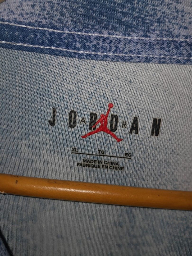 JORDAN TEE DRY-FIT XL (Category: Activewear) located in Alburquerque. Submitted by zkethrifter (Listing ID 1443914104, Image 3). Description: Excellent no issue Dm!.