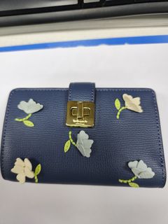 （分類：）位於 。 由 uugin 提交（商品編號 1443960907，圖片 1）。簡介： 。