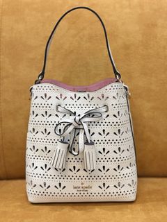 （分類：）位於 。 由 lolomimi2000 提交（商品編號 1444066614，圖片 1）。簡介： 。