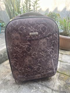 (Kategori: ) berada di . Dikirim oleh sanasaaa (ID iklan 1443967514, Gambar 1). Deskripsi: .