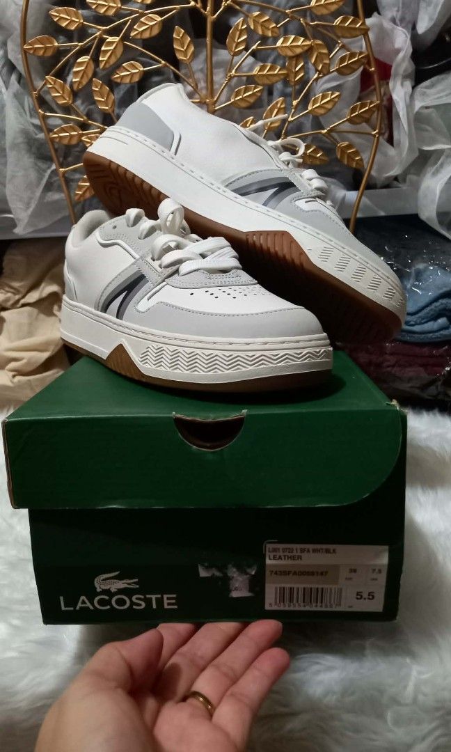 LC white sneakers (Category: Sneakers) located in Cavite. Submitted by geturs (Listing ID 1444066524, Image 3). Description: .