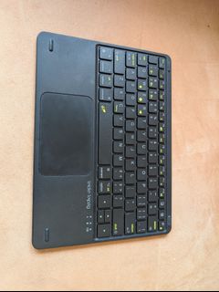 LEICKE LEIPZIG bluetooth Keyboard with Trackpad494530238350643200