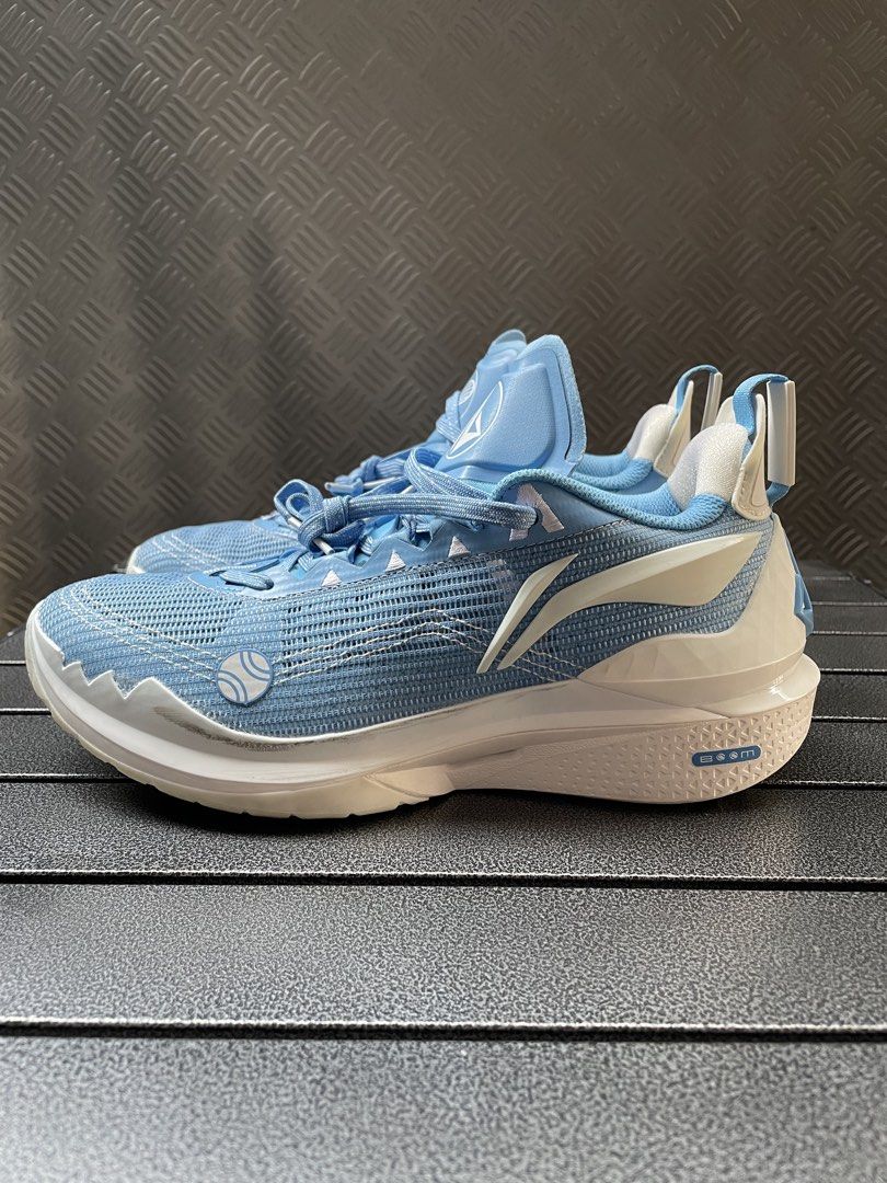Li-Ning Jimmy Butler 2 (JB2) (Category: Sneakers) located in Manila. Submitted by broozer (Listing ID 1443996197, Image 2). Description: - Brand: Li-Ning - Model:Jimmy Butler 2 - Color: Light Blue - Size: 7.5 US - Used on hardwood floors for basketball with scratches scuffs and stains. .