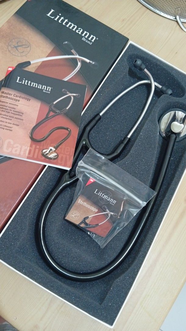 Littmann Master Cardiology Stethoscope (Category: Medical Supplies & Tools) located in Manila. Submitted by sj1204 (Listing ID 1443966761, Image 2). Description: palitin lang po ang rim nya kc matagal na naka stock pro di pa nagagamit - Littmann Master Cardiology stethoscope - Original box and all accessories included - High-quality acoustic performance - Ideal for heart, lung, and bowel sounds - Black tubing and chestpiece - Includes extra earti