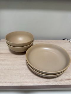 （分類：）位於 。 由 ivanlee__ 提交（商品編號 1443915021，圖片 1）。簡介： 。