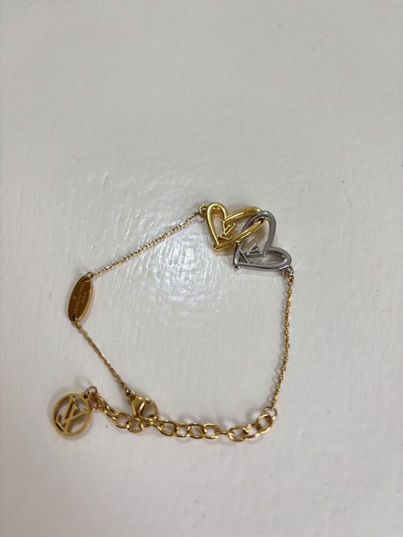 LV heart bracelet (Category: Luxury Accessories) located in Dagupan City. Submitted by raregrail.co (Listing ID 1443976948, Image 1). Description: .