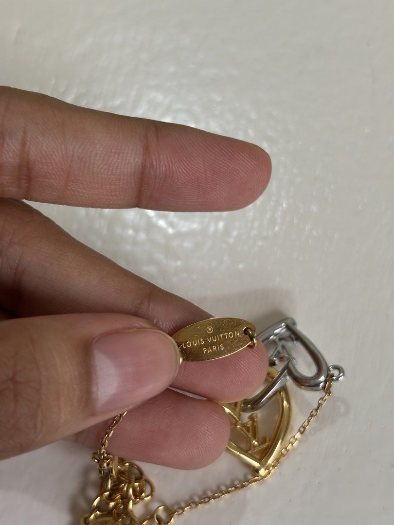 LV heart bracelet (Category: Luxury Accessories) located in Dagupan City. Submitted by raregrail.co (Listing ID 1443976948, Image 3). Description: .