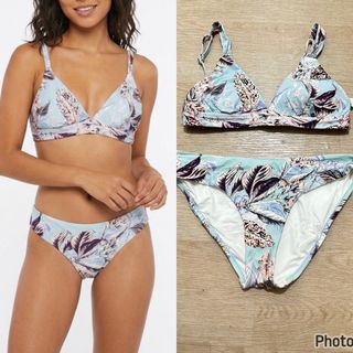 (Category: ) located in . Submitted by sunnyfloshop (Listing ID 1444000674, Image 1). Description: .