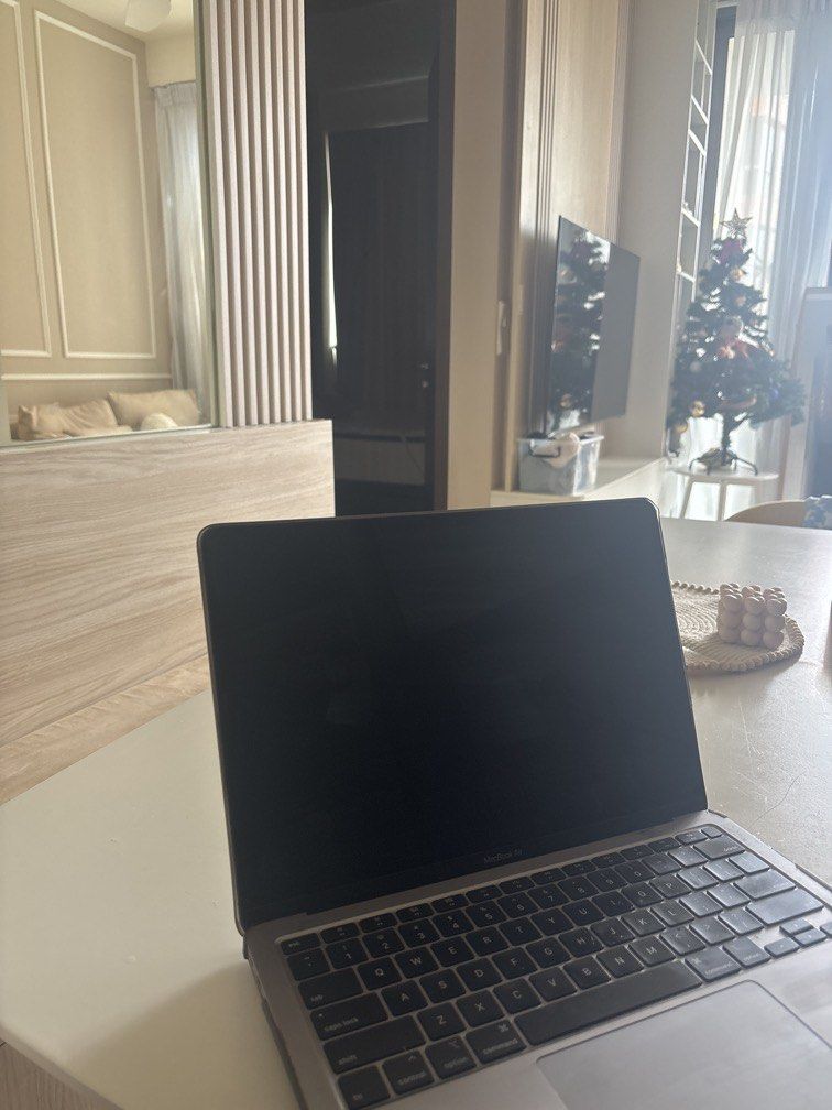 macbook air 2020483820217954488320