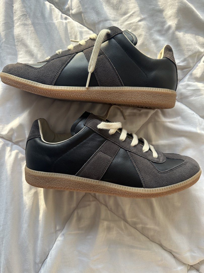 Maison Margiela Black & Brown Gats (Category: Sneakers & Footwear) located in Quezon City. Submitted by jamessfoundwhatt (Listing ID 1444019777, Image 3). Description: • Used 4 times • High Quality UA • 10/10 Condition • No issues •EUR 42/US 9-9.5 • Rfs: Not quite my preferred color-way • Negotiable Price for sure buyers • Buyer’s Shoulder SF via lalamove/J&T.