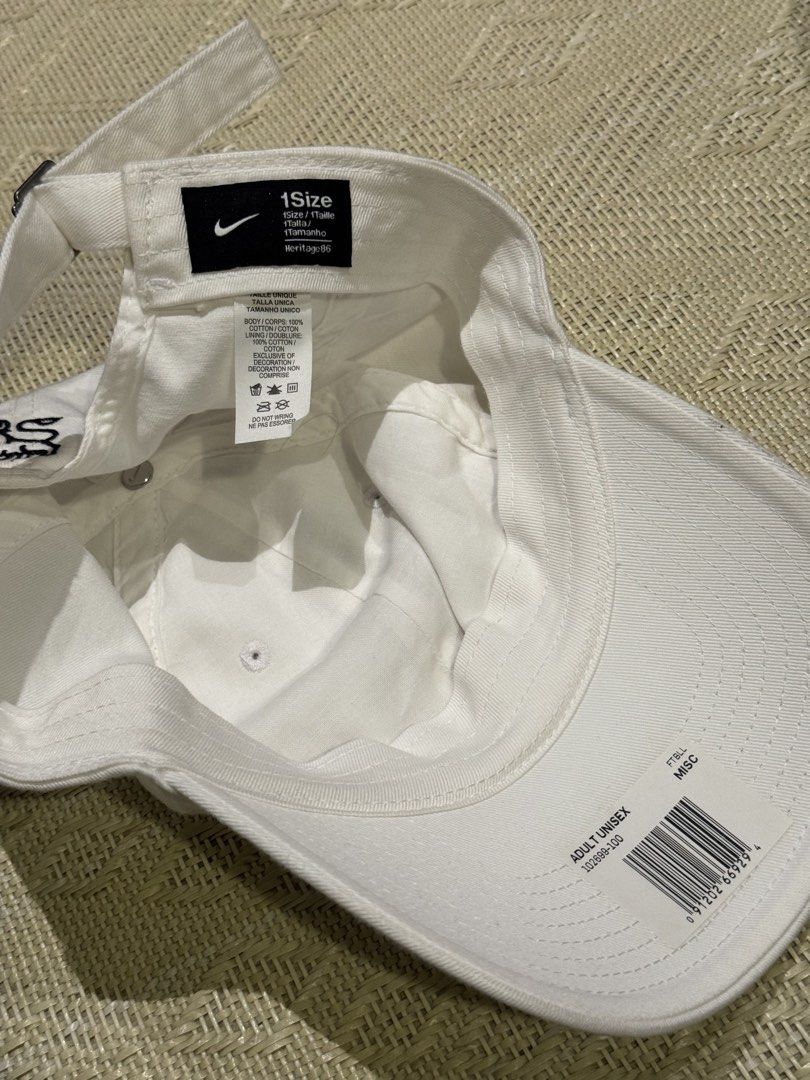 Merrill x Nike Sports Cap (Category: Caps & Hats) located in Paranaque City. Submitted by msbentables (Listing ID 1444029171, Image 3). Description: Never been used Gifted from the US Nike x Merill Cap.