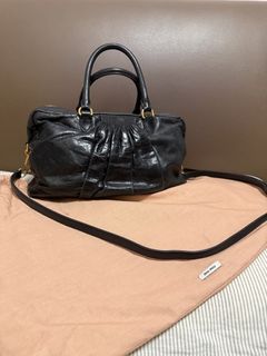 (Category: ) located in . Submitted by petite_deals (Listing ID 1444039443, Image 1). Description: .