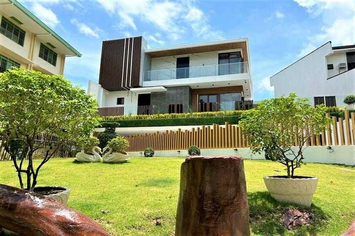 (Category: ) located in . Submitted by phprorealty (Listing ID 1443961234, Image 1). Description: .