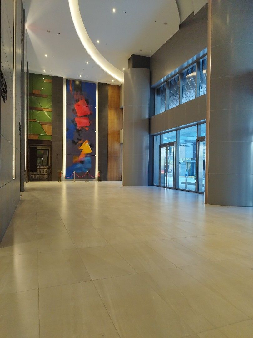 New office building in Ortigas (Category: Commercial) located in Pasig City. Submitted by shirleya03 (Listing ID 1443928622, Image 3). Description: Corporate Finance Center Ruby and Topaz Roads, Ortigas Center ,Pasig City Unit Available Area: 113.75 sqm. Rate: 850 per sqm. + vat Assoc.dues : 50.00 regular office 75.00 24/7 operation Parking slot: 6,000/month 3 months deposit 3 months advance For more info feel free to contact me 📞0919 5625631 / 