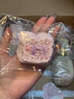 (Category: ) located in . Submitted by alyyr0ckss_ (Listing ID 1444042234, Image 1). Description: .