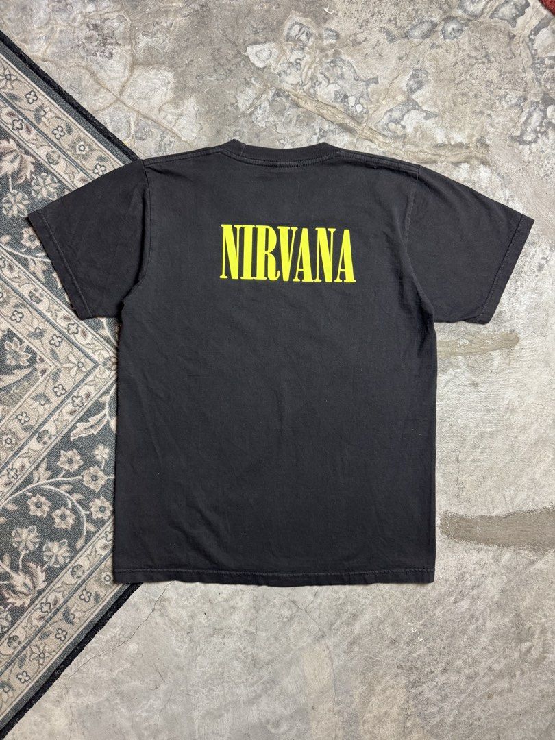 Nirvana bootleg softees vtg (Category: Tshirts & Polo Shirts) located in Johor Bahru. Submitted by notfromthisreality (Listing ID 1444020942, Image 2). Description: 21 x 28 checkout my other listing.