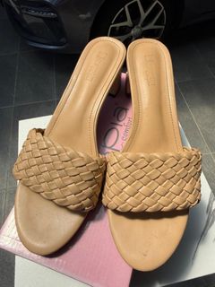 (Category: ) located in . Submitted by shashoppu (Listing ID 1443997142, Image 1). Description: .
