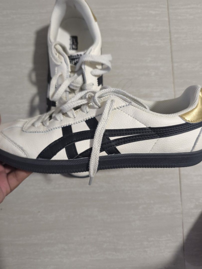 Onitsuka tokuten gold (Category: Casual Shoes) located in Rizal. Submitted by shadow0101 (Listing ID 1444017409, Image 1). Description: sobrang bago pa bihira magamit rfs: may bagong onitsuka.