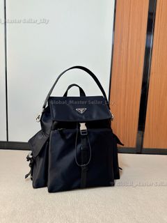 (Category: ) located in . Submitted by fashion.luxe (Listing ID 1443953380, Image 1). Description: .