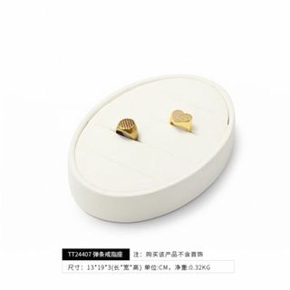 (Category: ) located in . Submitted by yang.closet (Listing ID 1443995077, Image 1). Description: .