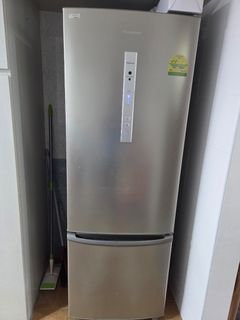 (Category: ) located in . Submitted by maxchua87 (Listing ID 1443940273, Image 1). Description: .