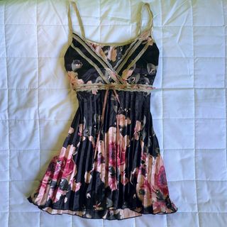 (Category: ) located in . Submitted by whimsy.lou (Listing ID 1443913664, Image 1). Description: .