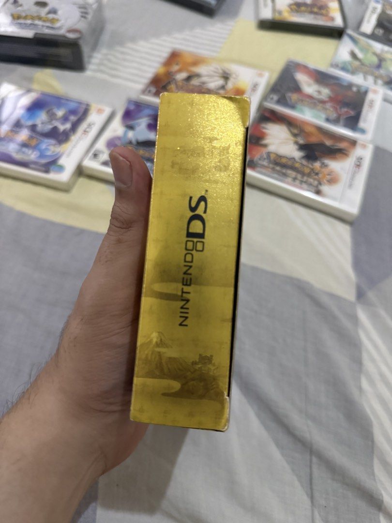 Pokemon Heartgold US CIB (Category: Nintendo) located in Valenzuela. Submitted by gamerboy19 (Listing ID 1443968663, Image 3). Description: Check photos for Condition COMPLETE CIB.