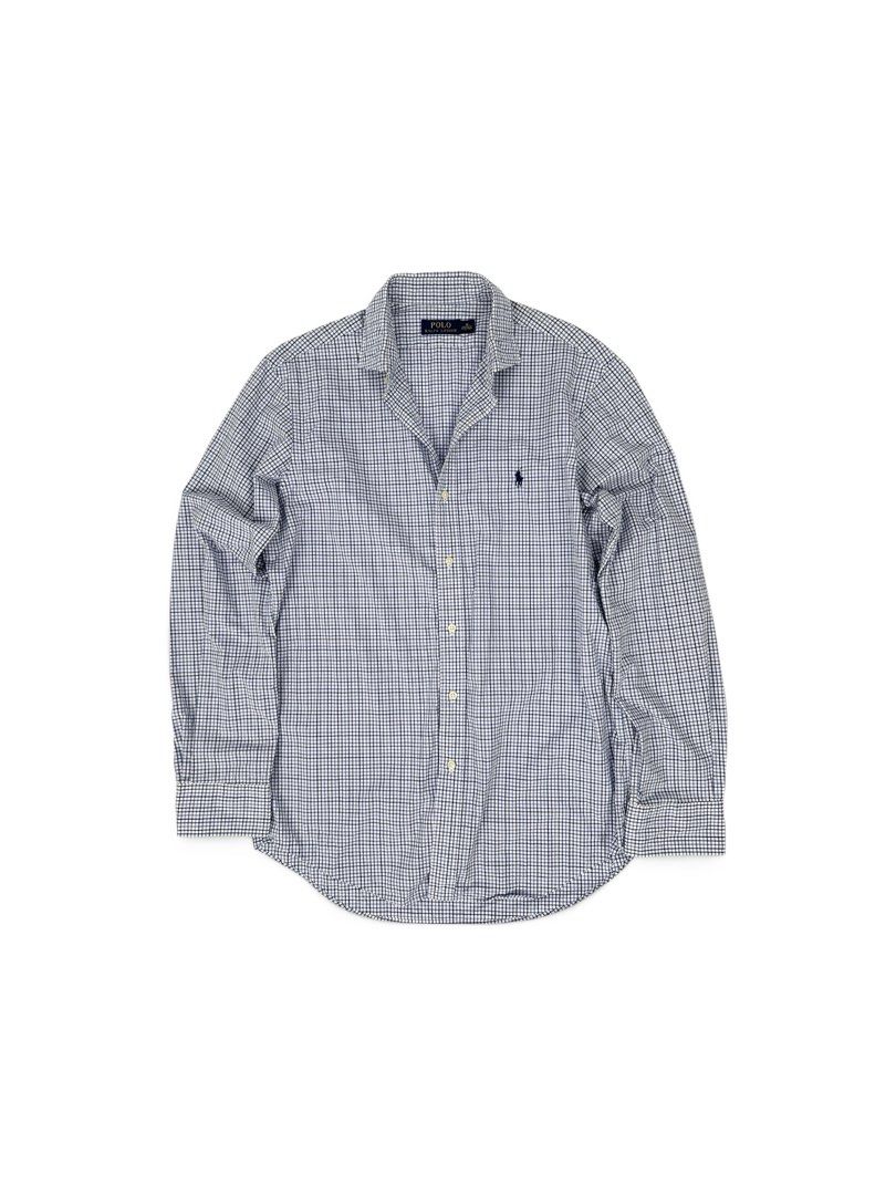 Polo Ralph Lauren (Category: Tshirts & Polo Shirts ) located in Manila. Submitted by draftdrops (Listing ID 1443934833, Image 1). Description: Button down, embroidered side logo, new release or gold tag and excellent condition Width :22 Length :30 Size:large .