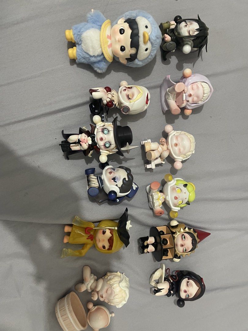 Popmart skullpanda hirono bundle set (Category: Designer & Blind Box Toys) located in Caloocan City. Submitted by aquilacon16413 (Listing ID 1444043193, Image 2). Description: My personal popmart collection I have the cards for all of the skullpandas (no missing parts) I think, and as for boxes Im missing a few and the rest are flattened rfs: to fund for ballet and taekwondo classes.