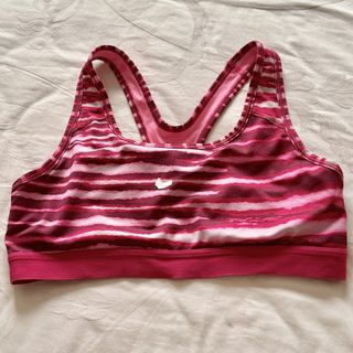 (Category: ) located in . Submitted by hello.preloved (Listing ID 1443937470, Image 1). Description: .