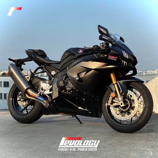 (Category: ) located in . Submitted by revologybikes (Listing ID 1289043834, Image 1). Description: .