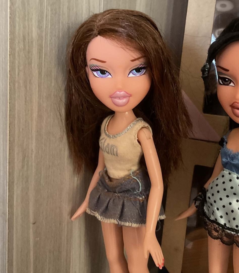 Racecar Dana Bratz Nude (Category: Kids Toys) located in Manila. Submitted by whiteapple10114 (Listing ID 1443958854, Image 3). Description: RACECAR DANA BRATZ? (Please manage your expectations) -Articulations are okay -Doll might have stains, scratches, and dumi. -Scalp and hairholes might have damages, defects, and imperfections. -Doll already been washed before by me -Selling as nude only -Clothes and heels are not included - doll might have n