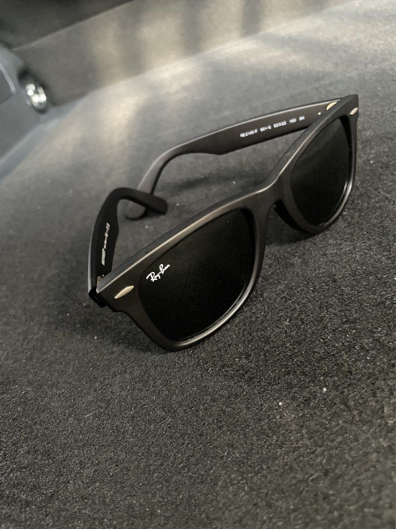 Ray-Ban Wayfarer Sunglasses Matte Black (Category: Sunglasses & Eyewear) located in Manila. Submitted by jonn1 (Listing ID 1444031092, Image 2). Description: Rayban 2140F -Authentic Ray-Ban Wayfarer sunglasses - Matte black frame - size 52-22 - G15 green lenses - Includes original case, box, cleaning cloth, and authenticity papers - Ideal for everyday wear - Selling because they are no longer frequently used - rarely used, Bought Dec 2025 at PHP1