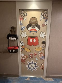 (Category: ) located in . Submitted by papermoonclub (Listing ID 1443957094, Image 1). Description: .