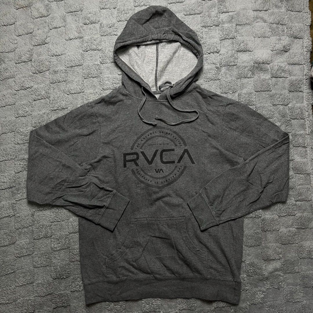 RVCA HOODIE (Category: Hoodies) located in Tarlac. Submitted by thriftspot2024 (Listing ID 1444108798, Image 2). Description: Dimes: W21XL26.