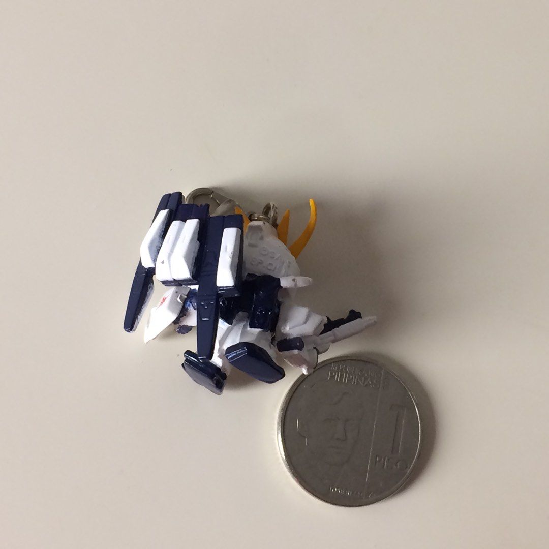 RX-93 nu gundam keychain anik aniks trinket (Category: Character Goods) located in Davao. Submitted by a27v5qvh (Listing ID 1444110497, Image 2). Description: .