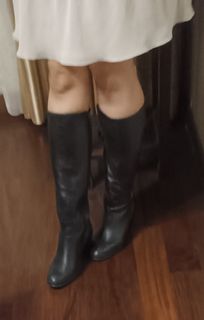 (Category: ) located in . Submitted by sushigirl (Listing ID 1408031160, Image 1). Description: .