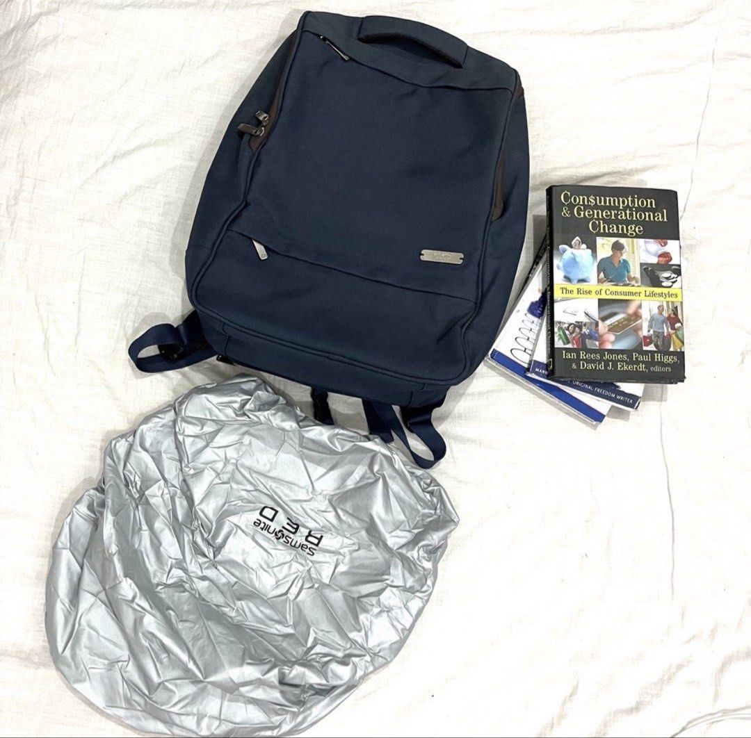 Samsonite RED Navy Blue Backpack with Rain Cover (Category: Backpacks) located in Antipolo. Submitted by sarisarionlinestore (Listing ID 1443982828, Image 1). Description: - Navy blue Samsonite RED backpack - Comes with a silver, branded Samsonite RED rain cover - Padded straps and back for maximum comfort - Ample space inside, perfect for daily use or travel.