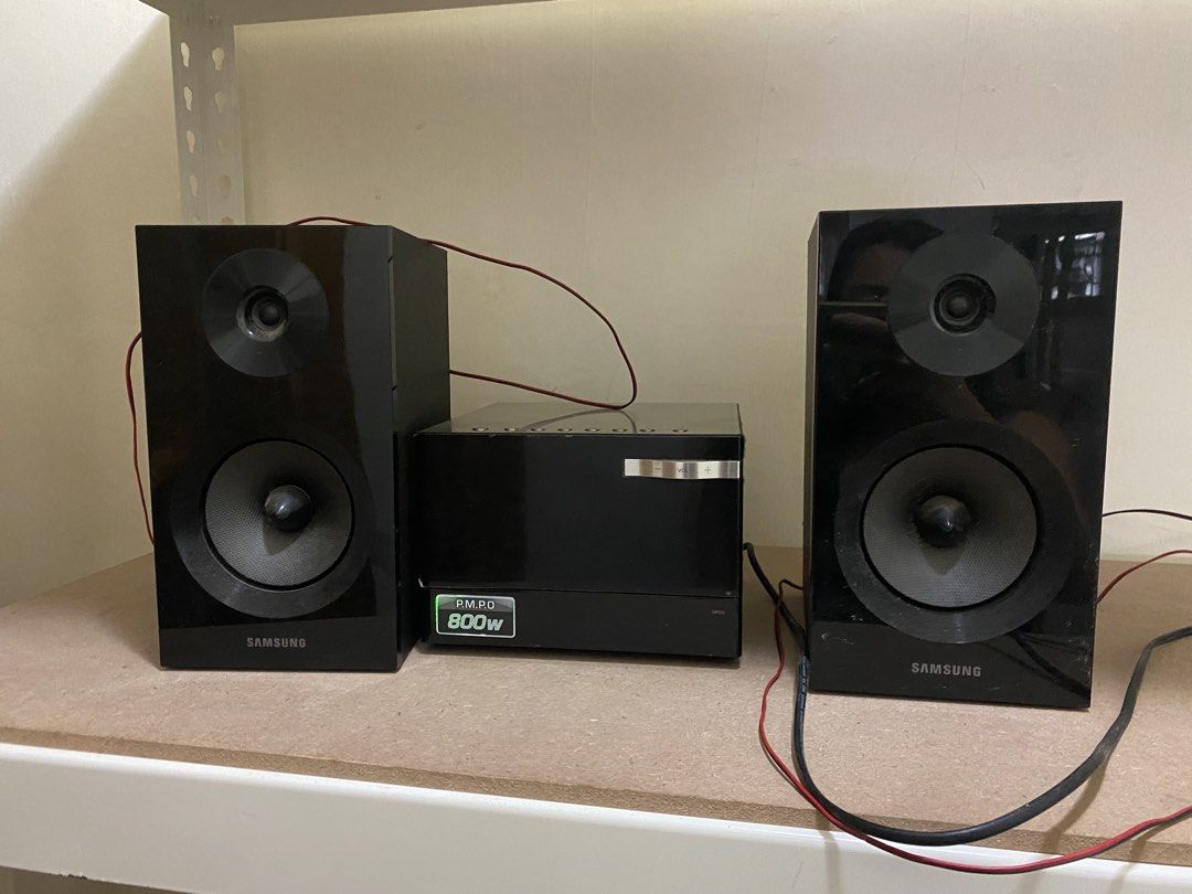 Samsung 800W Home Audio System with Speakers